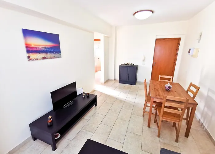 Apartmán License To Chill Larnaca
